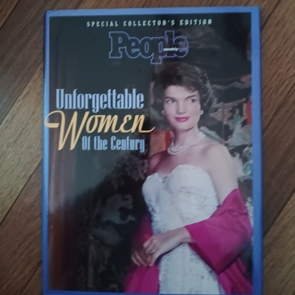 SPECIALCOLLECTORSEDITIONPEOPLEWEEKLY UNFORGETTABLEWOMEN OF THECENTURY. . ALL PAG